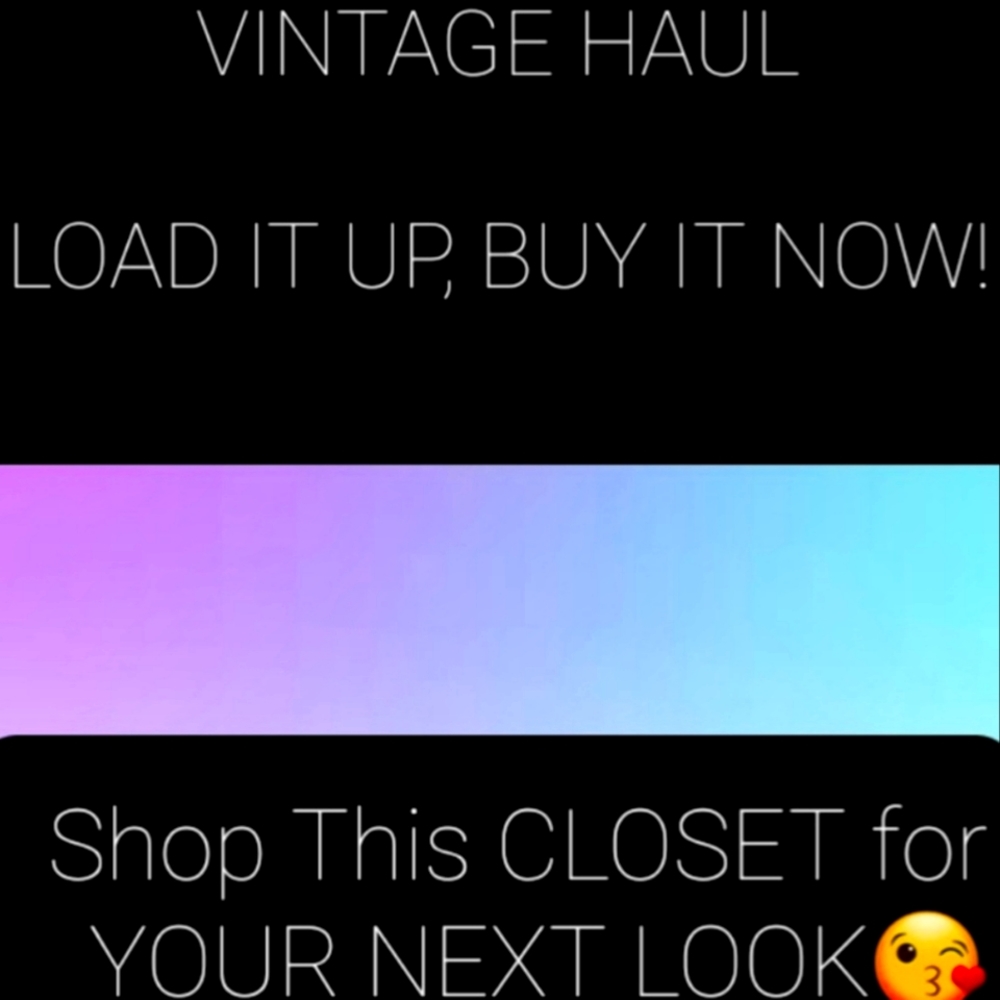 WOMEN'S CLOTHING